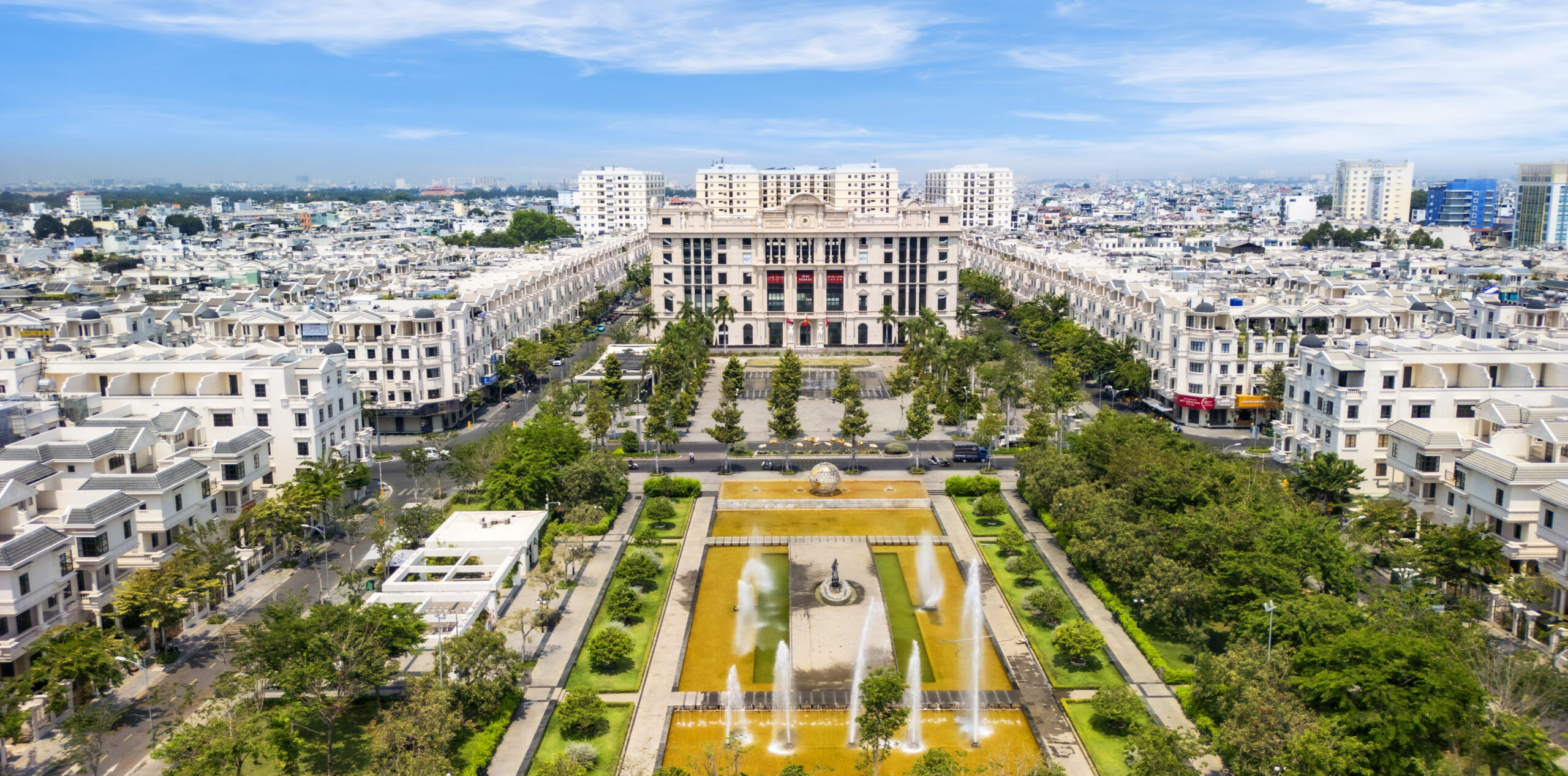 CHOOSE THE BEST SEGMENTCREATE A LEADING IMPRESSION