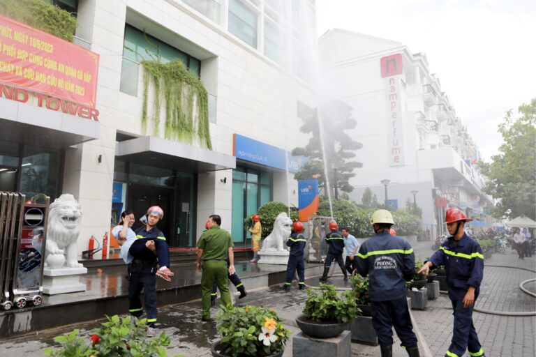 CITYLAND PHỐI HỢP CÙNG CÔNG AN QUẬN GÒ VẤP TỔ CHỨC DIỄN TẬP PHƯƠNG ÁN CHỮA CHÁY VÀ CỨU NẠN, CỨU HỘ NĂM 2023